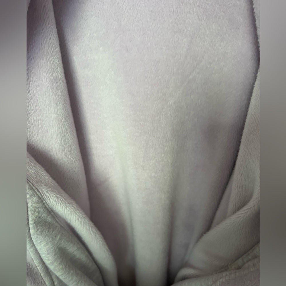 Kirkland Cozy Fleece Lined Robe Light Purple Warm Loungewear - Picture 9 of 11